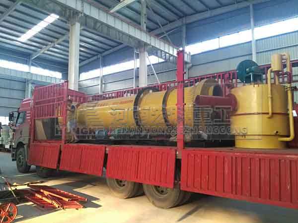 陜西韓城雞2m&times;8m雞糞烘干機發(fā)貨現場